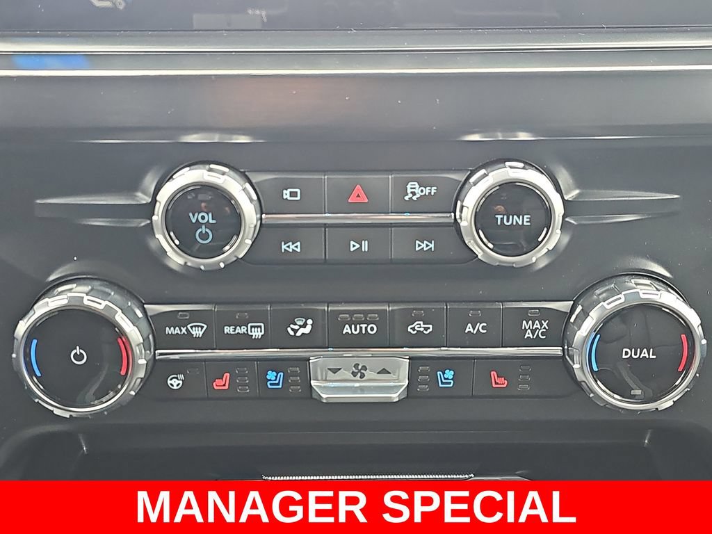 New 2026 Ford F250 Lariat w/ Black Appearance Package AWD/4WD image 20