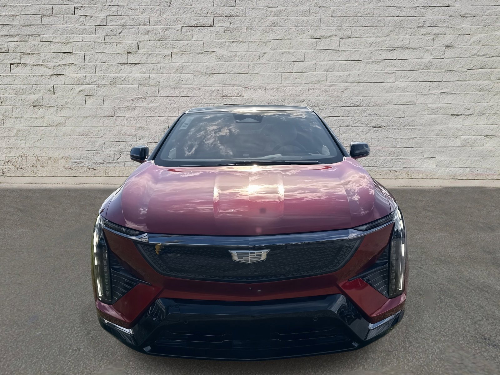 New 2026 Cadillac Optiq Sport 2 image 8