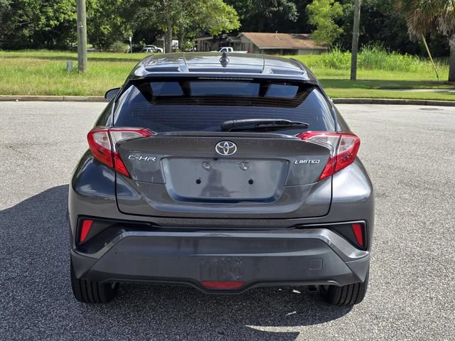 Used 2022 Toyota C-HR Limited FWD image 3