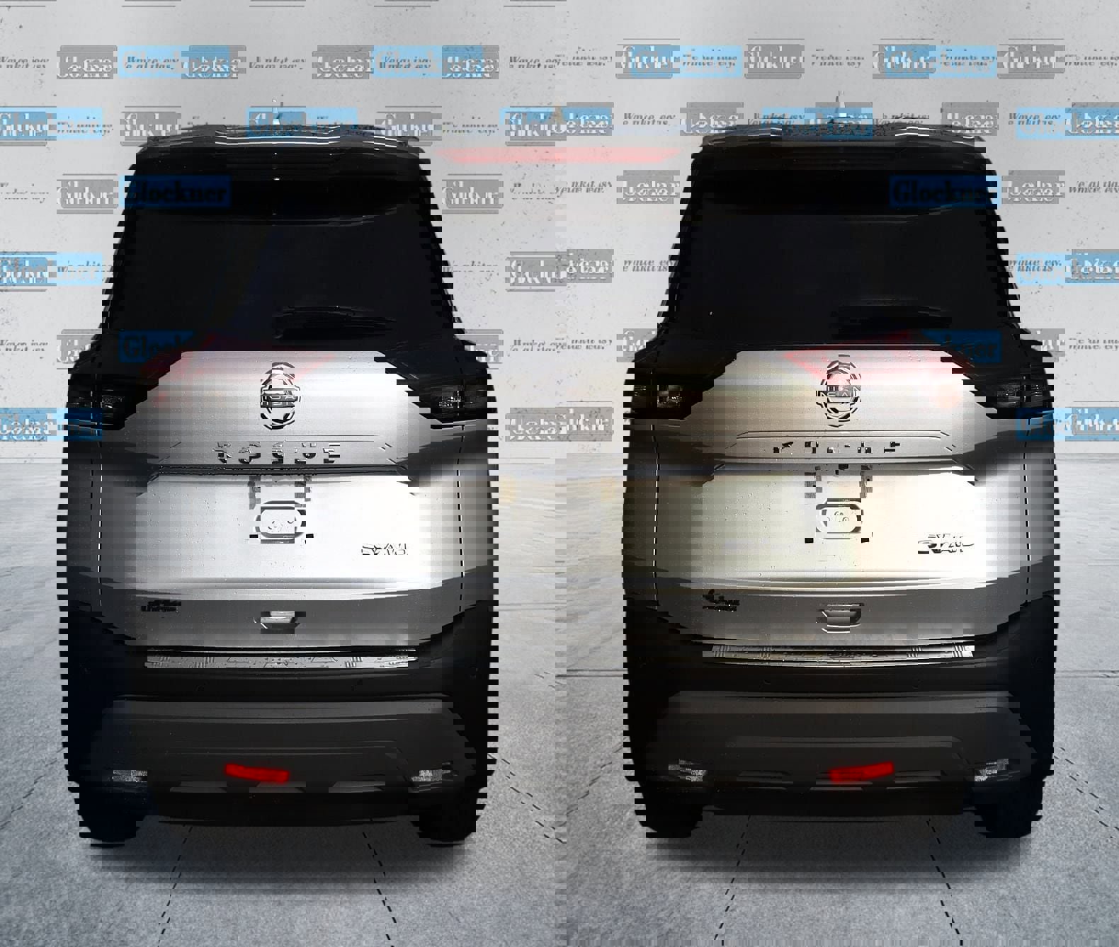 Used 2023 Nissan Rogue SV image 7