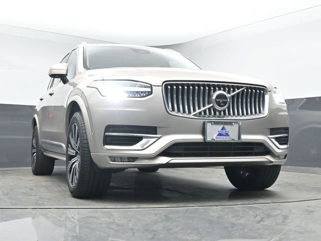 Used 2023 Volvo XC90 B6 Plus w/ Protection Package image 15
