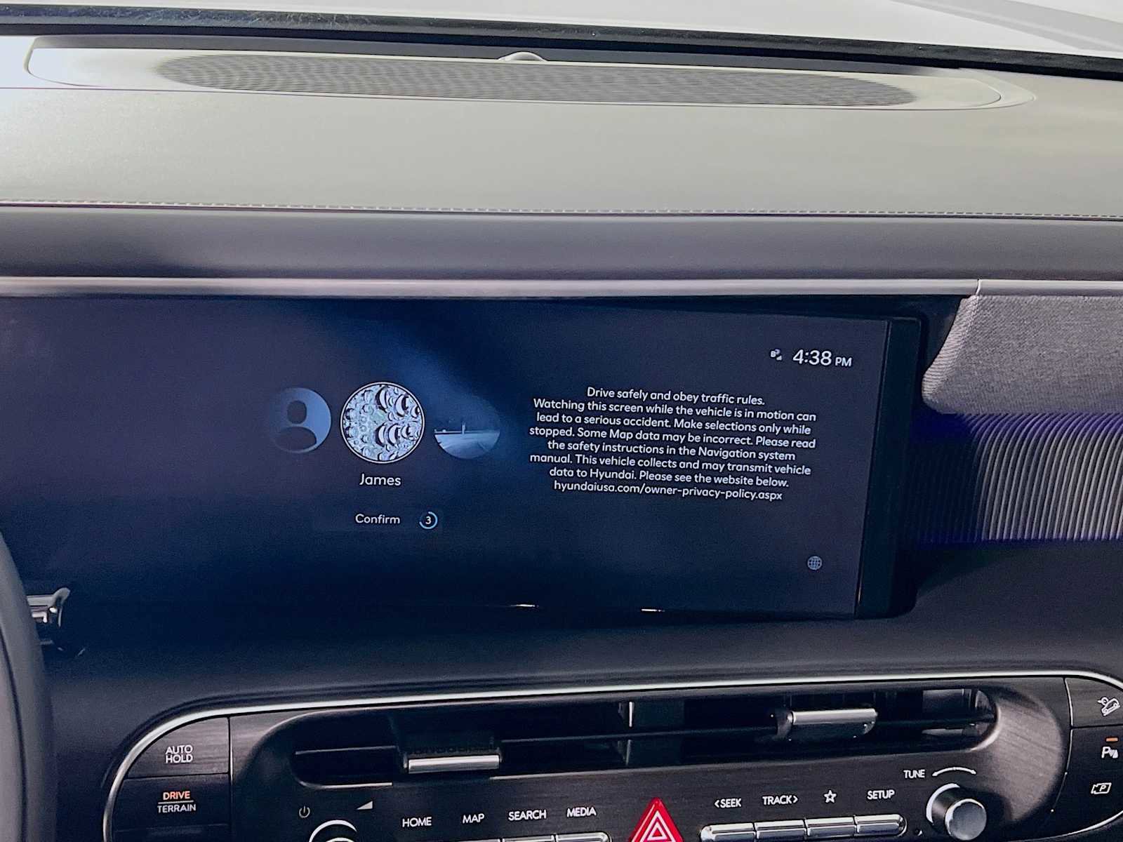 Used 2026 Hyundai Palisade Calligraphy image 15