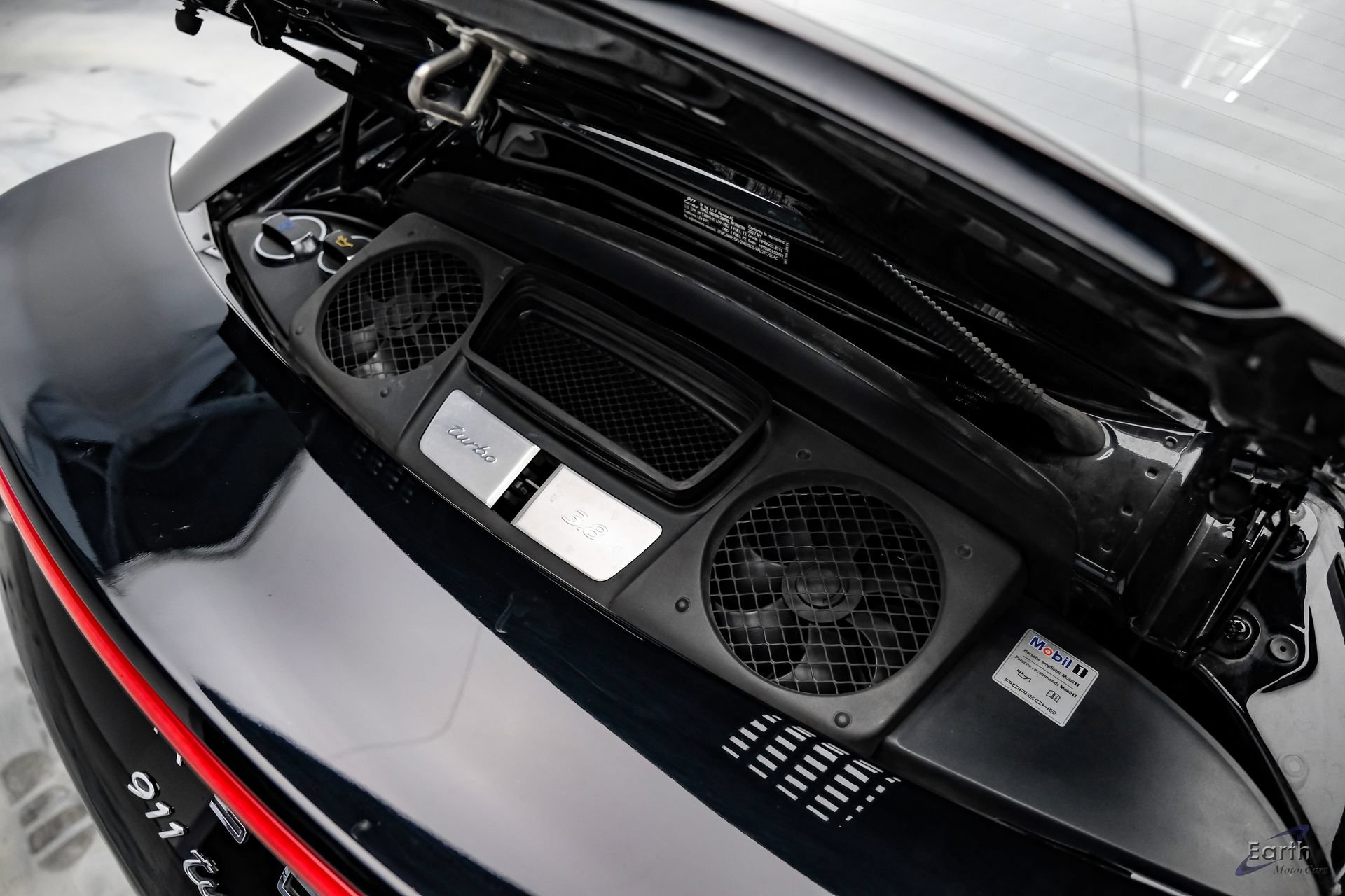 Used 2017 Porsche 911 Turbo AWD/4WD image 92