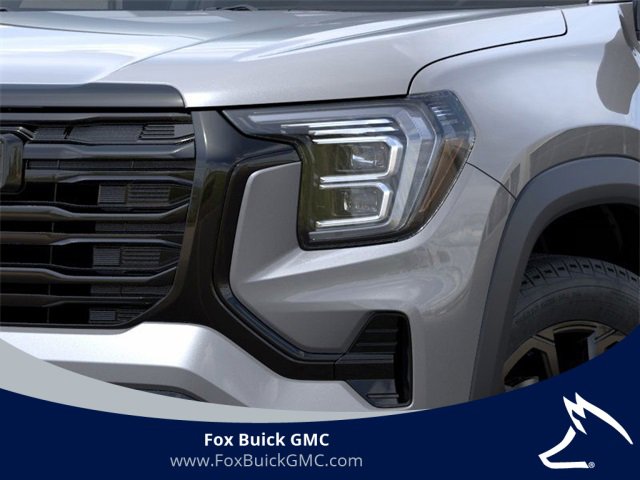 Used 2026 GMC Terrain Elevation w/ Elevation Premium Package image 10