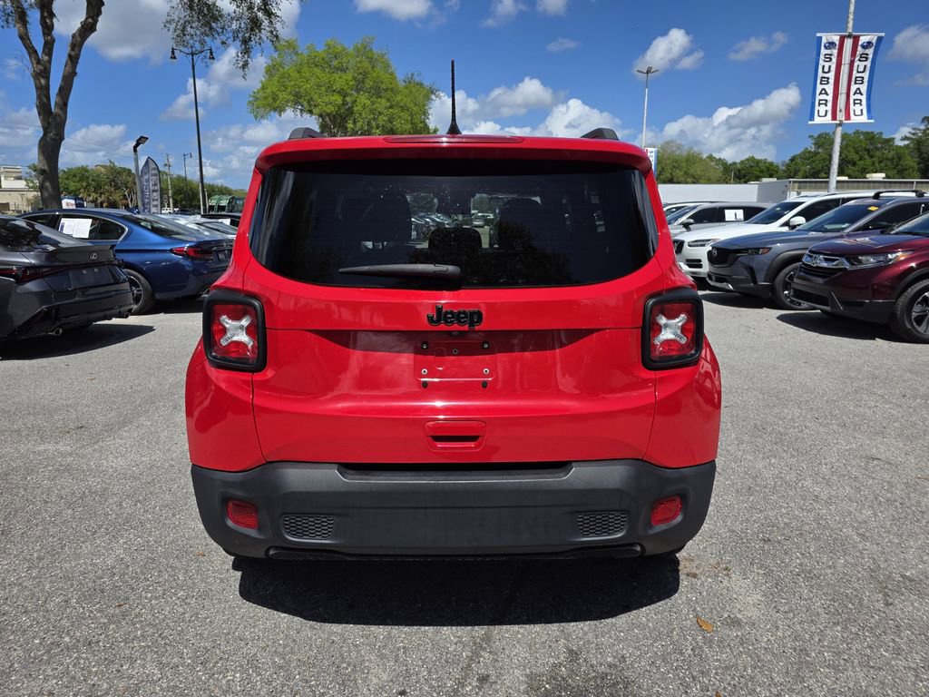 Used 2019 Jeep Renegade Altitude w/ Quick Order Package 2XM FWD image 5
