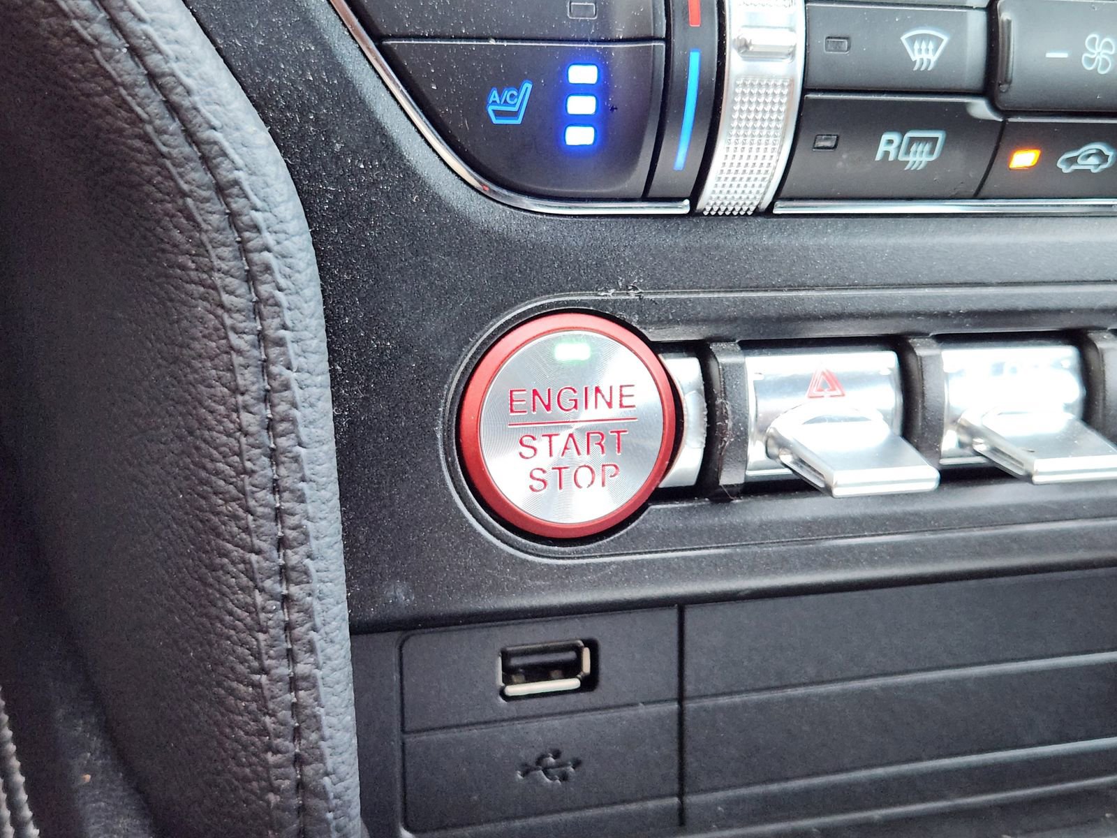 Used 2021 Ford Mustang GT Premium w/ Equipment Group 401A image 25