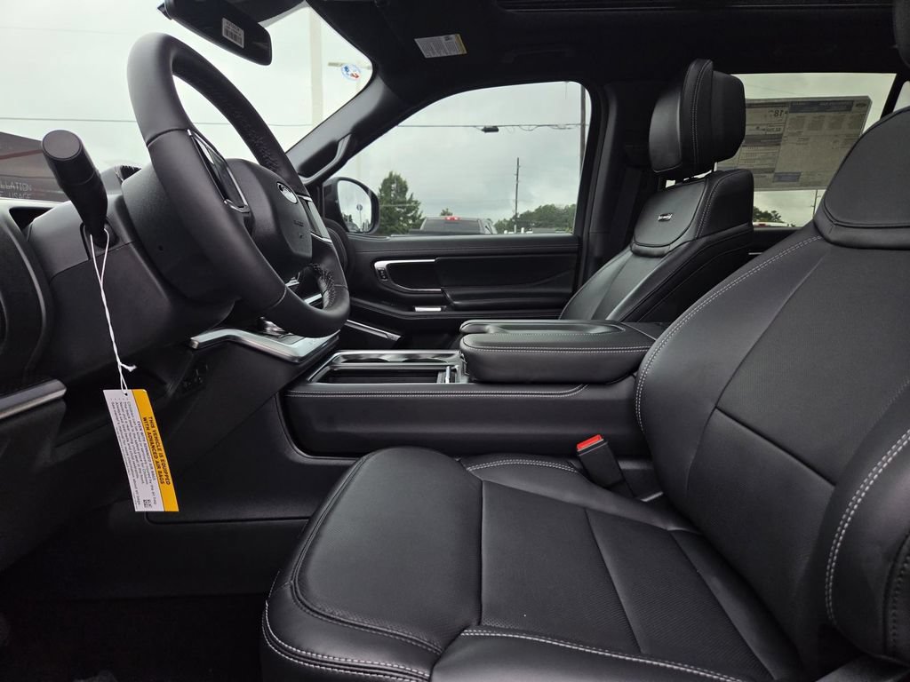 New 2026 Ford Expedition Max Platinum w/ Stealth Appearance Package AWD/4WD image 13
