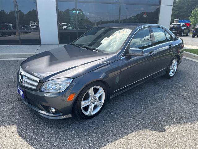 Used 2010 Mercedes-Benz C 300 4MATIC Sedan image 1