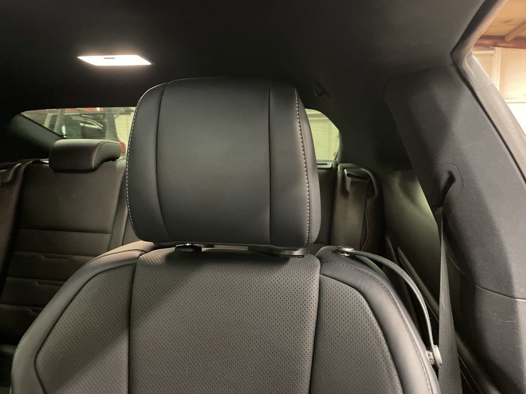 Used 2016 Lexus RC 200t image 13