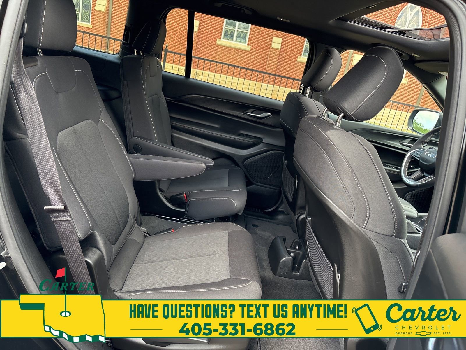 Used 2025 Jeep Grand Cherokee L Laredo image 39