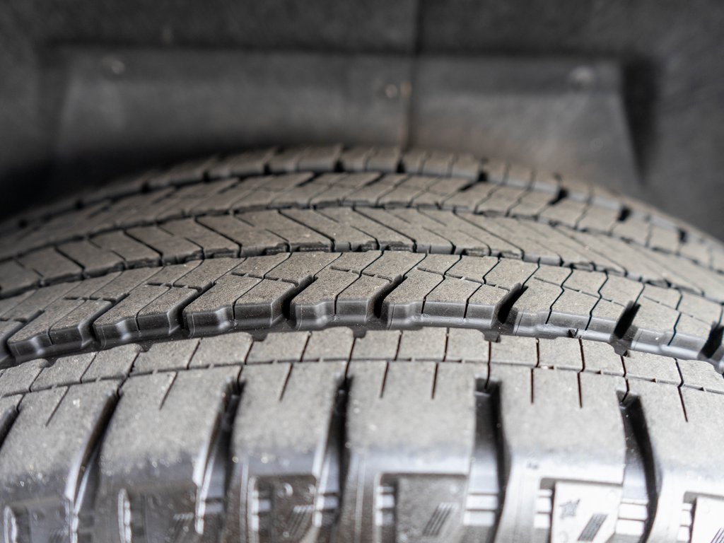 Used 2025 GMC Sierra EV Denali image 38