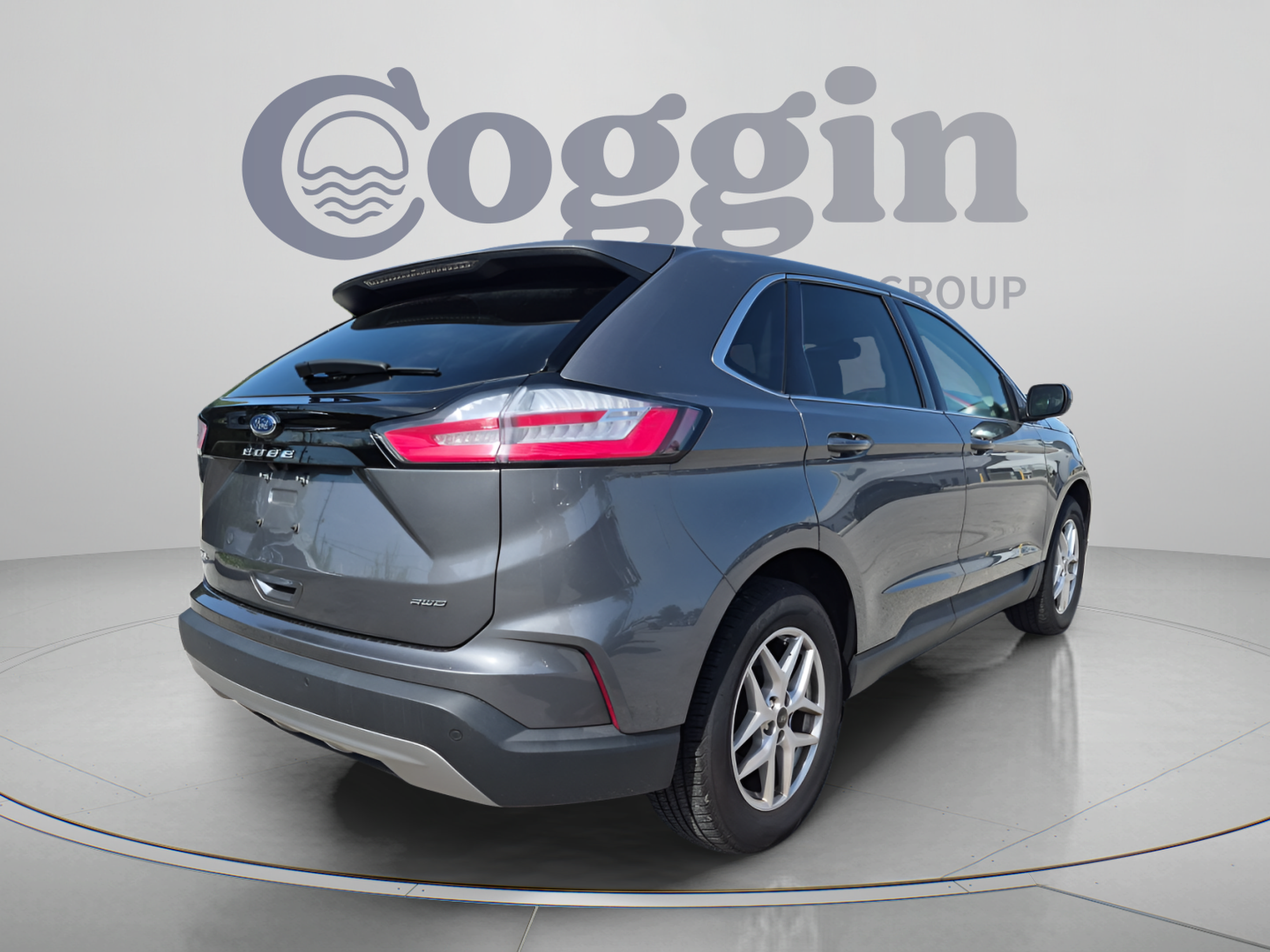 Used 2024 Ford Edge SEL AWD/4WD image 6