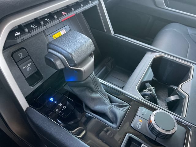 Used 2024 Toyota Tundra Limited AWD/4WD image 15