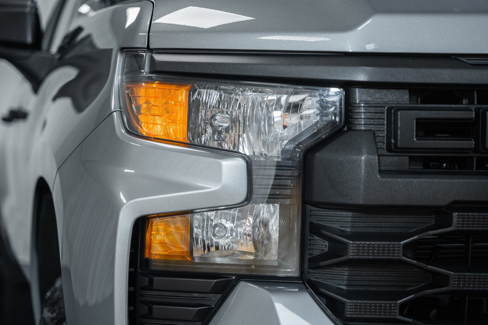 Used 2025 Chevrolet Silverado 1500 Custom Trail Boss w/ Dark Appearance Package image 15