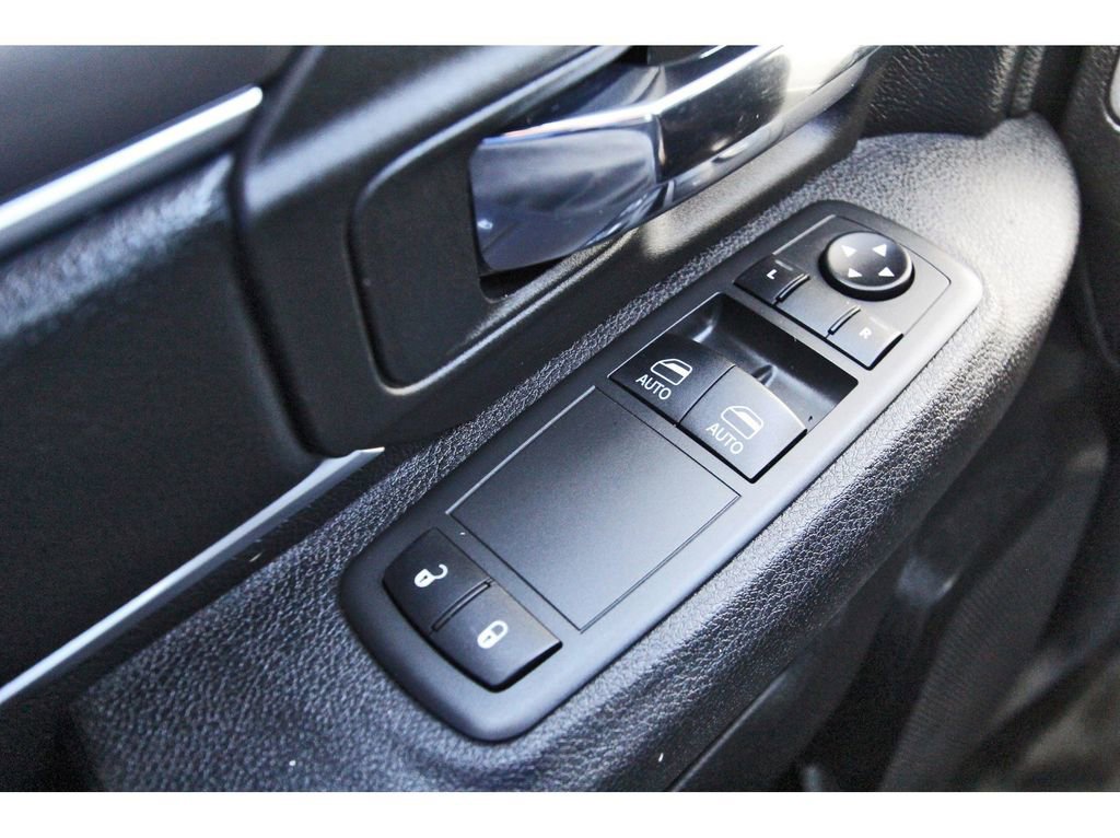 Used 2022 RAM 1500 Tradesman w/ Power & Remote Entry Group image 16