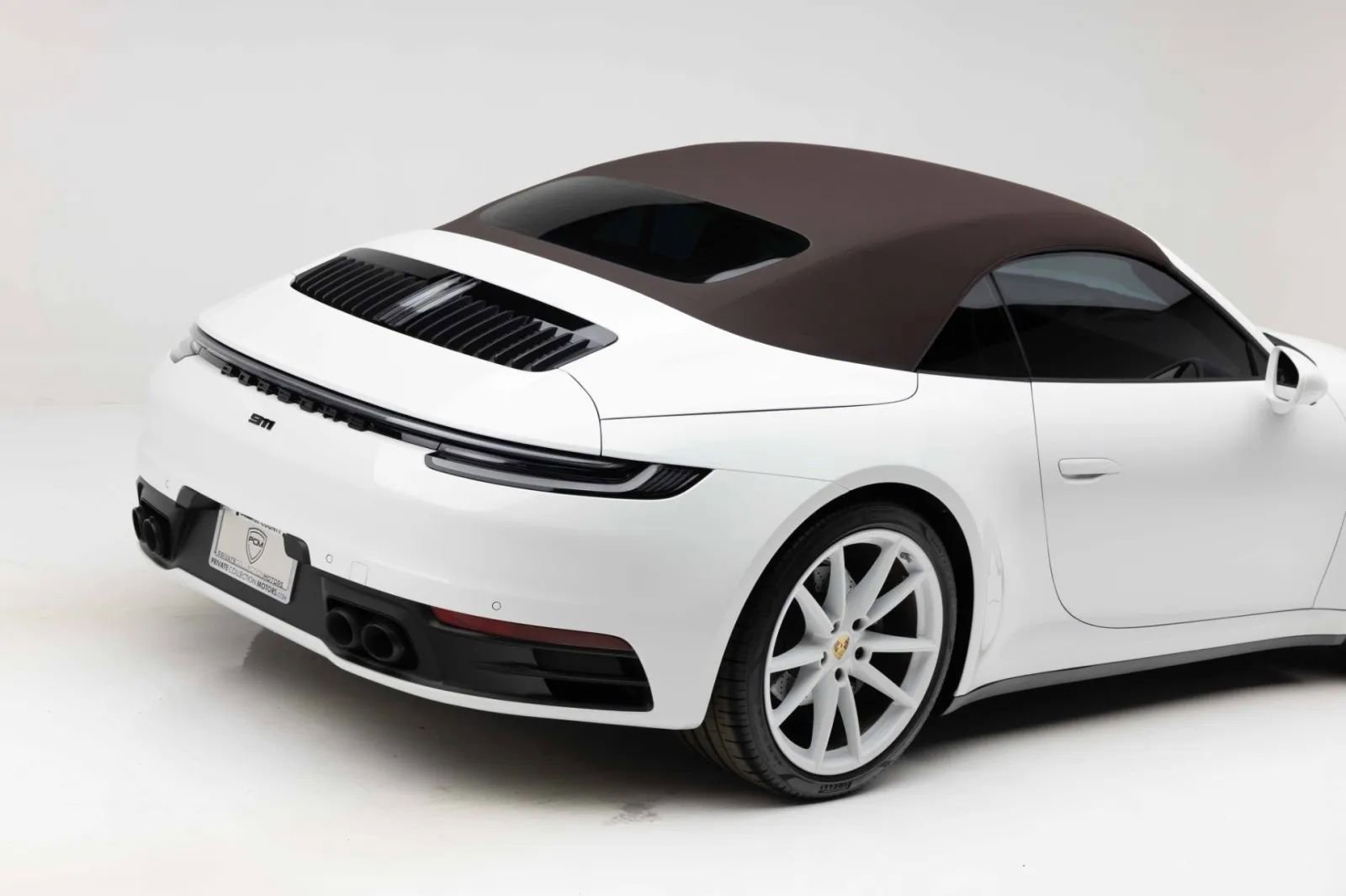 Used 2024 Porsche 911 Carrera image 28