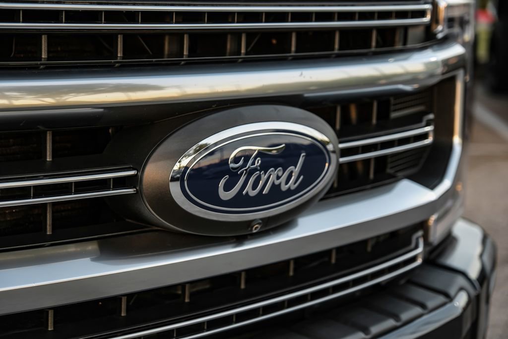 Used 2020 Ford F250 Platinum w/ FX4 Off-Road Package image 56