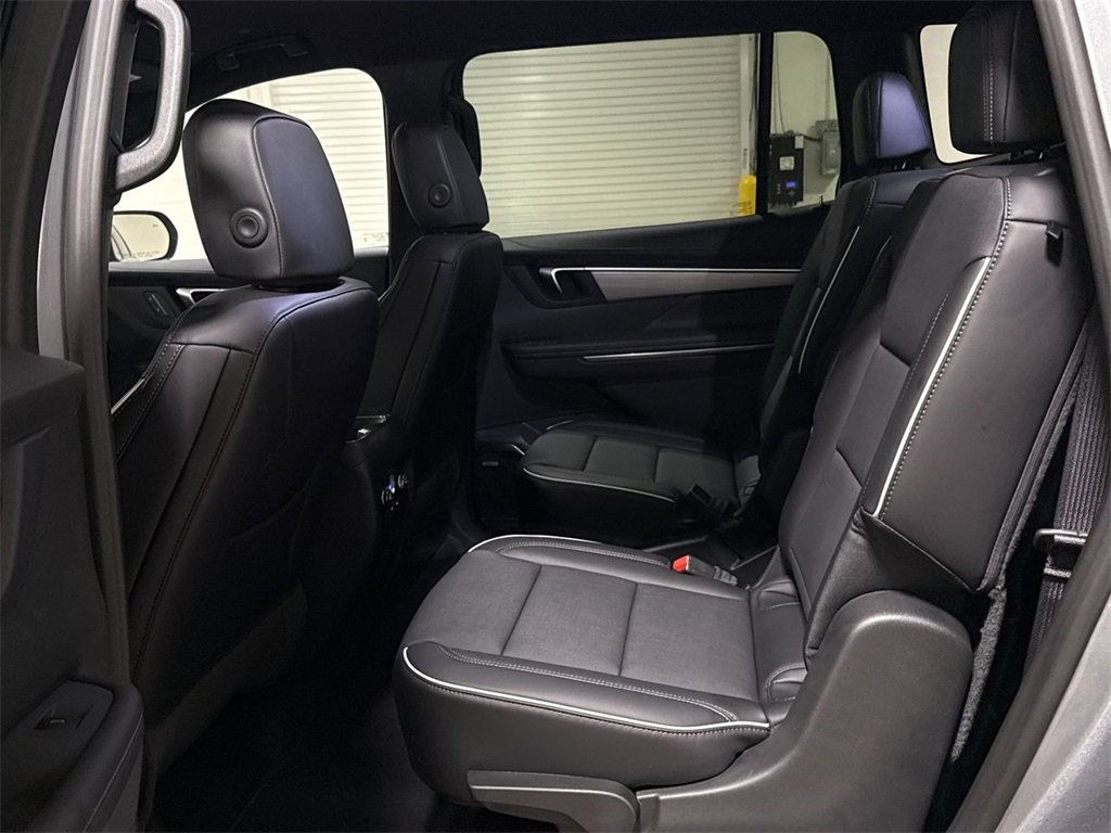 New 2026 Buick Enclave Preferred image 23