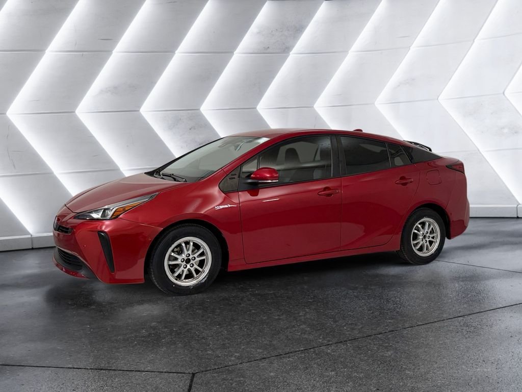 Used 2022 Toyota Prius LE FWD image 3