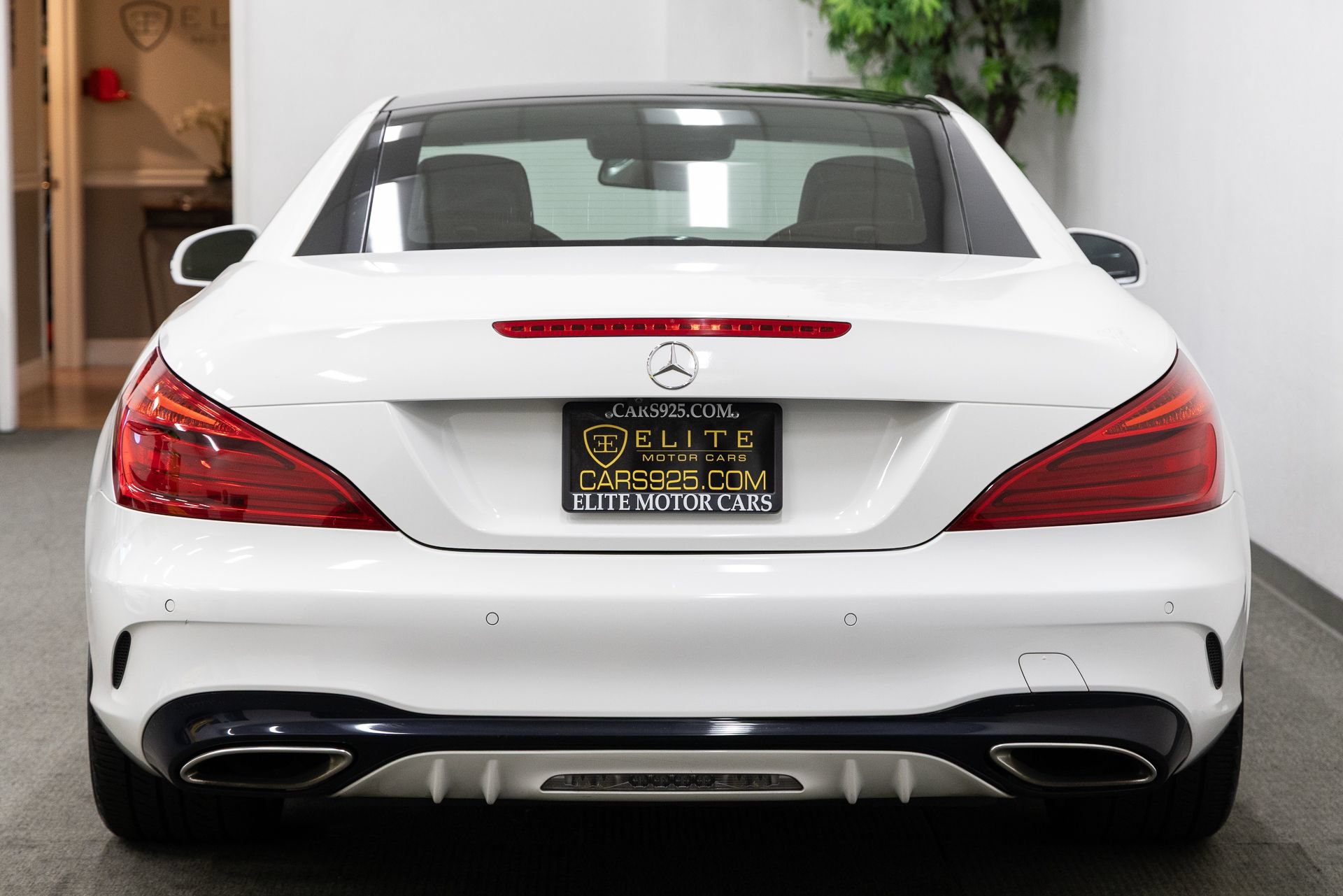 Used 2017 Mercedes-Benz SL 450 image 23