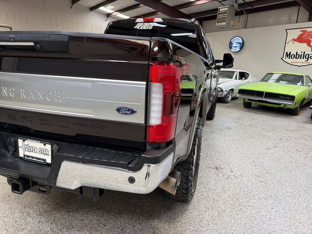 Used 2019 Ford F250 King Ranch w/ King Ranch Ultimate Package AWD/4WD image 16