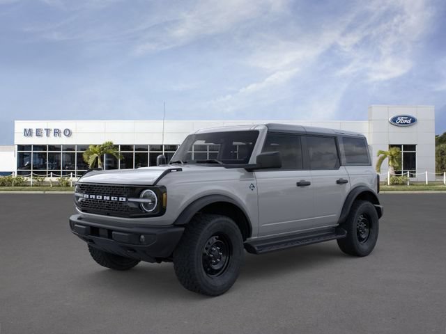New 2026 Ford Bronco Outer Banks w/ Black Appearance Package AWD/4WD image 1