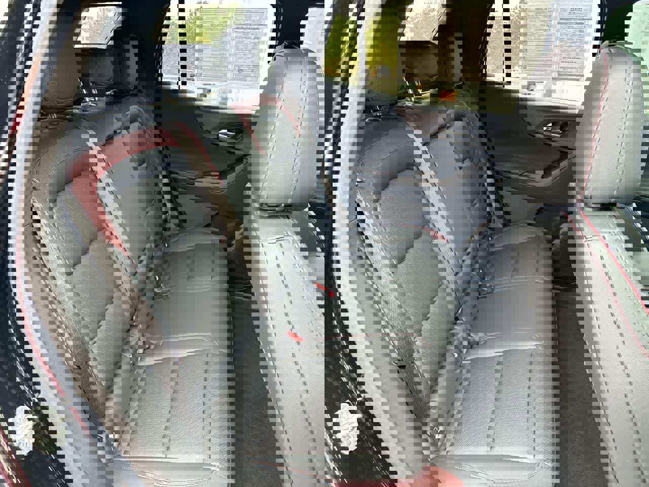 Used 2025 Chevrolet Equinox RS w/ Safety and Technology Package image 26