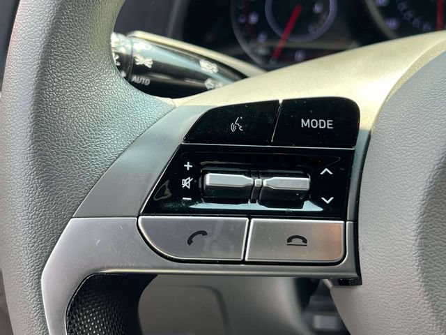 Certified 2023 Hyundai Elantra SEL FWD image 20