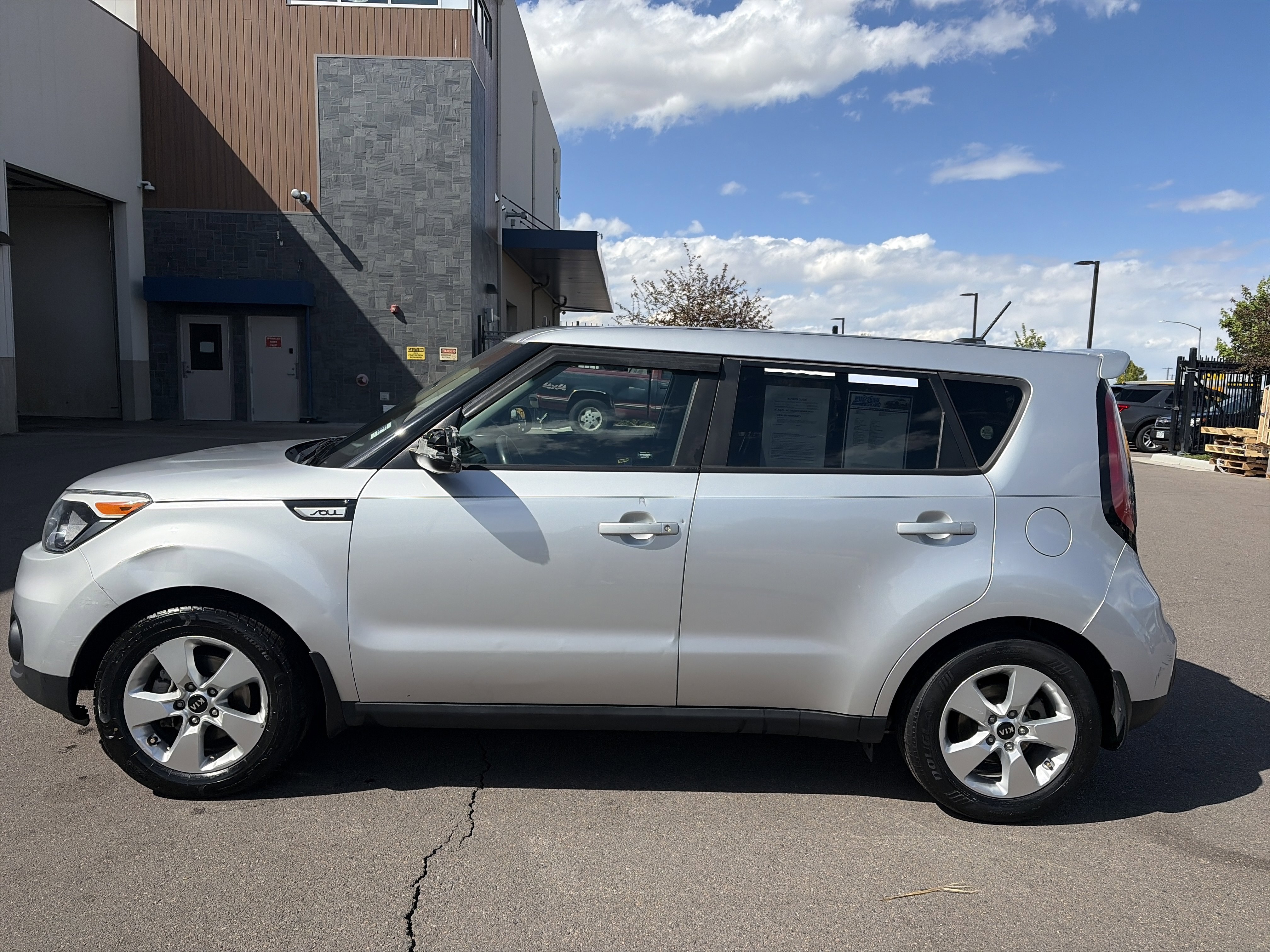 Used 2017 Kia Soul FWD image 8