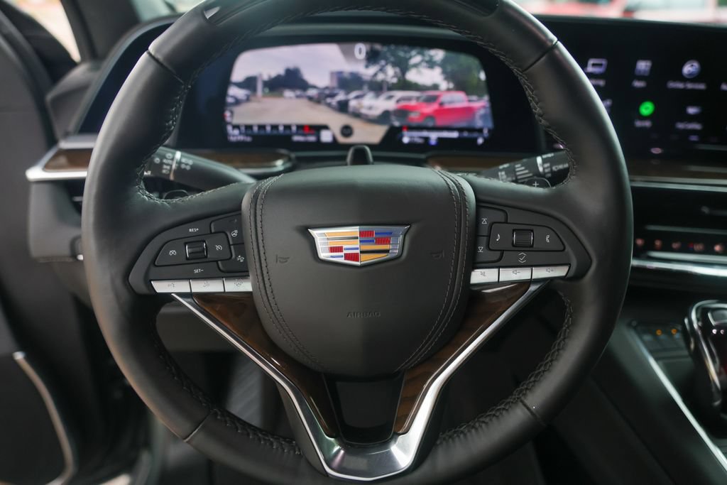Used 2024 Cadillac Escalade Sport Platinum w/ LPO, ONYX Package AWD/4WD image 12
