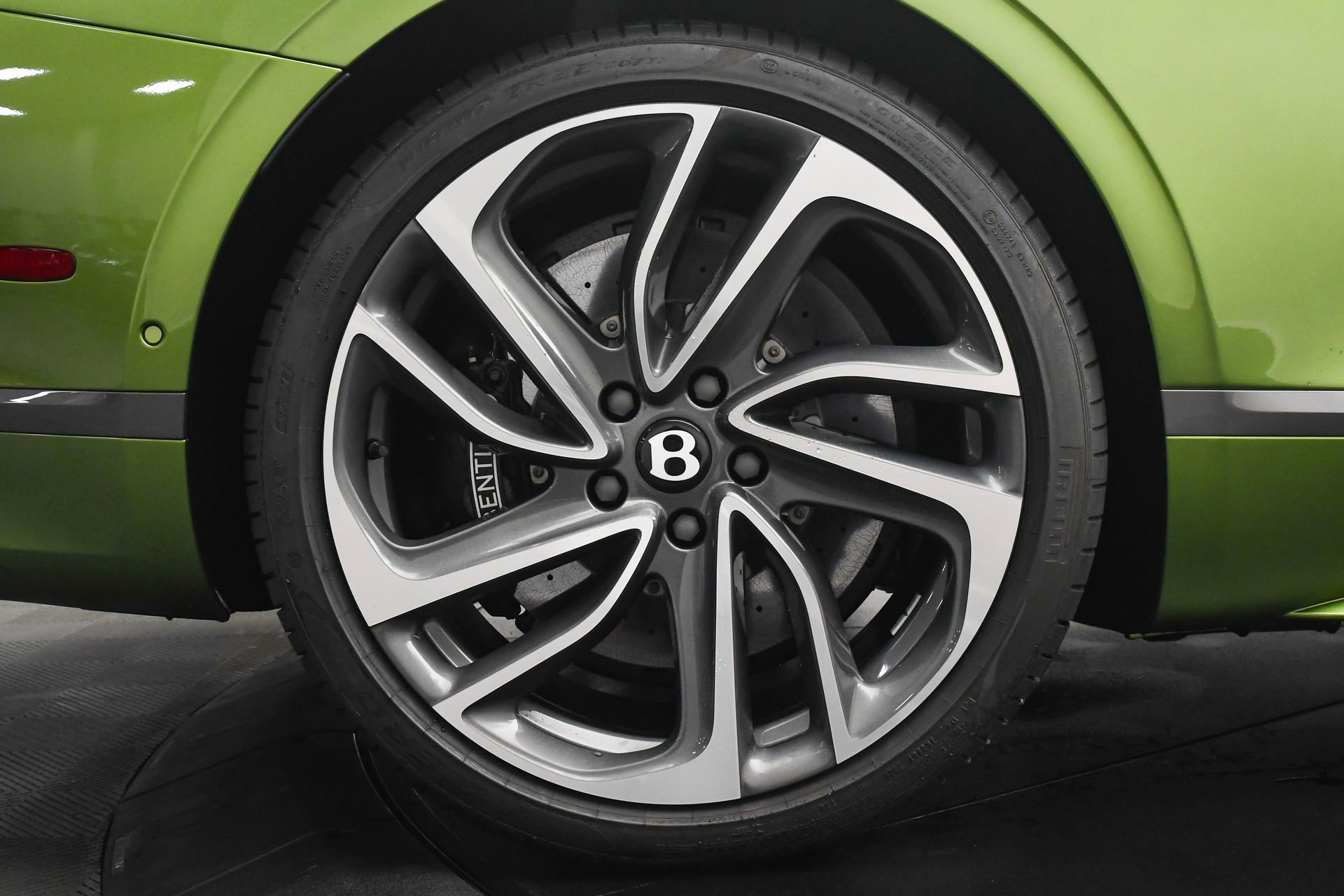 Used 2025 Bentley Continental GT Speed image 32