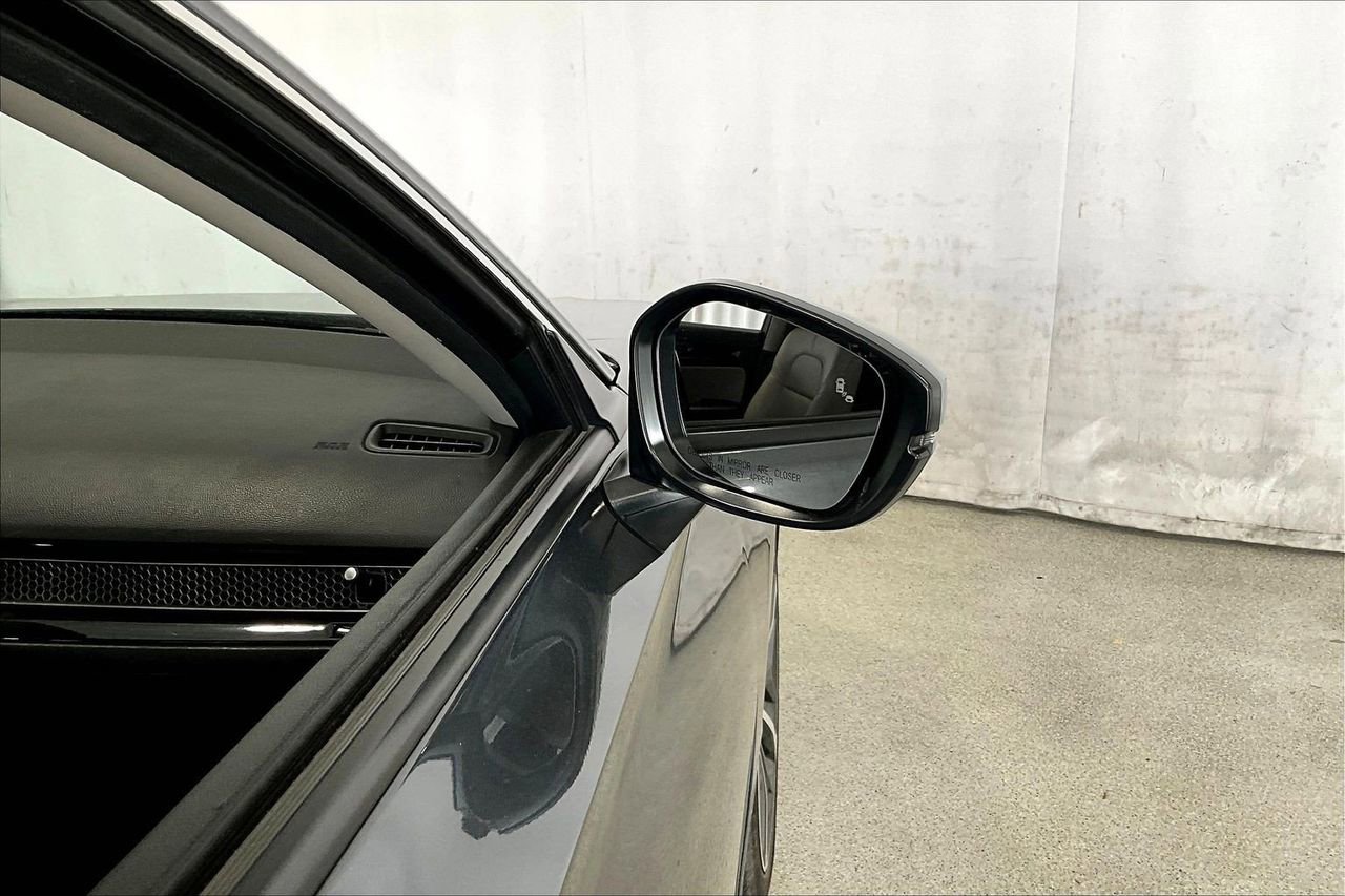 Used 2024 Honda Civic Touring image 11