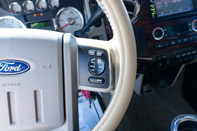 Used 2010 Ford F250 Lariat AWD/4WD image 23