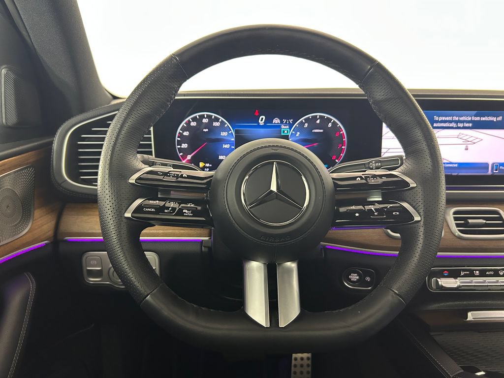 Used 2025 Mercedes-Benz GLS 450 4MATIC image 17