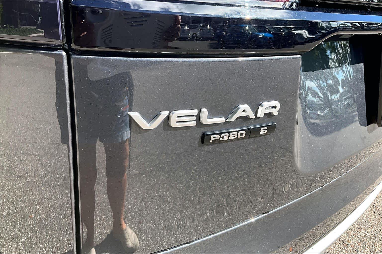 Used 2018 Land Rover Range Rover Velar S AWD/4WD image 10