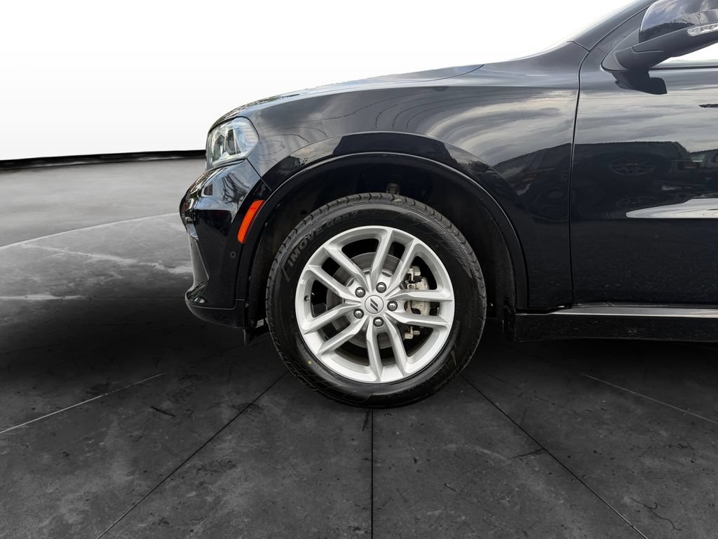 Used 2025 Dodge Durango GT AWD/4WD image 14