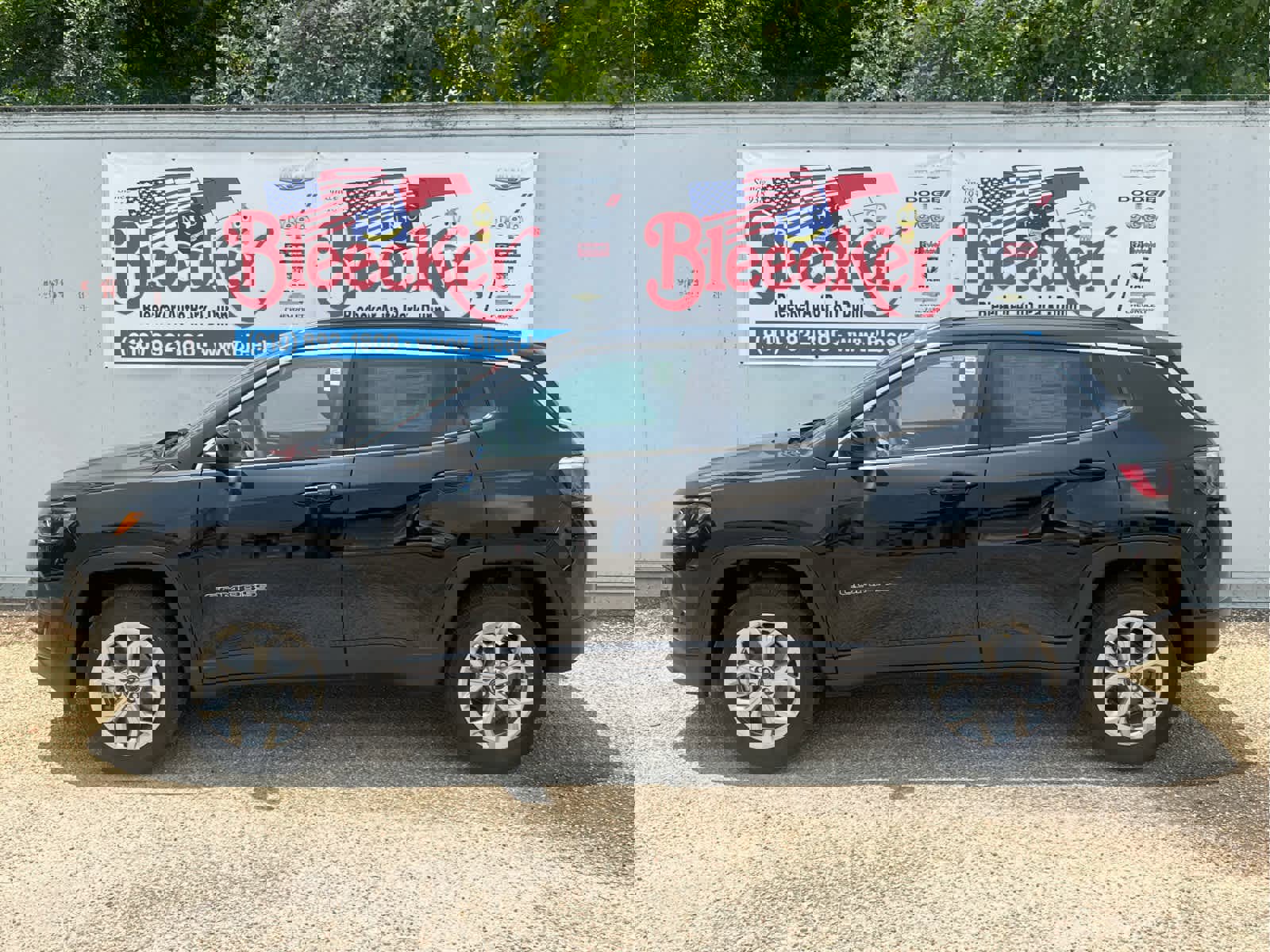 New 2025 Jeep Compass Latitude w/ Convenience Group image 7