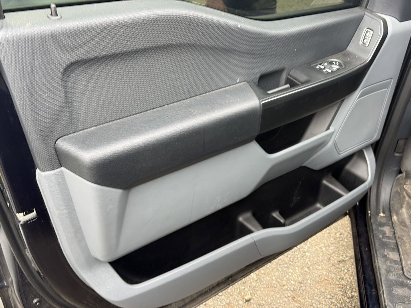 Used 2025 Ford F150 XL image 6