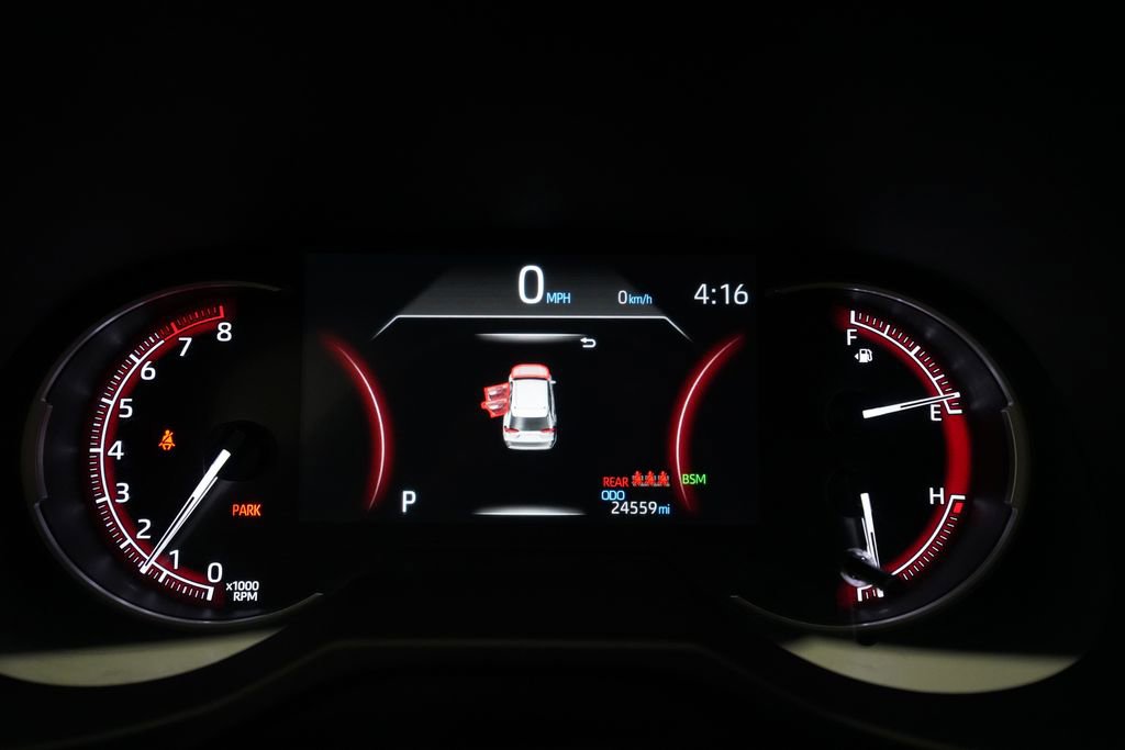 Used 2025 Toyota RAV4 XLE image 2