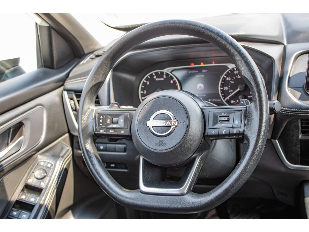 Used 2024 Nissan Rogue SV AWD/4WD image 34