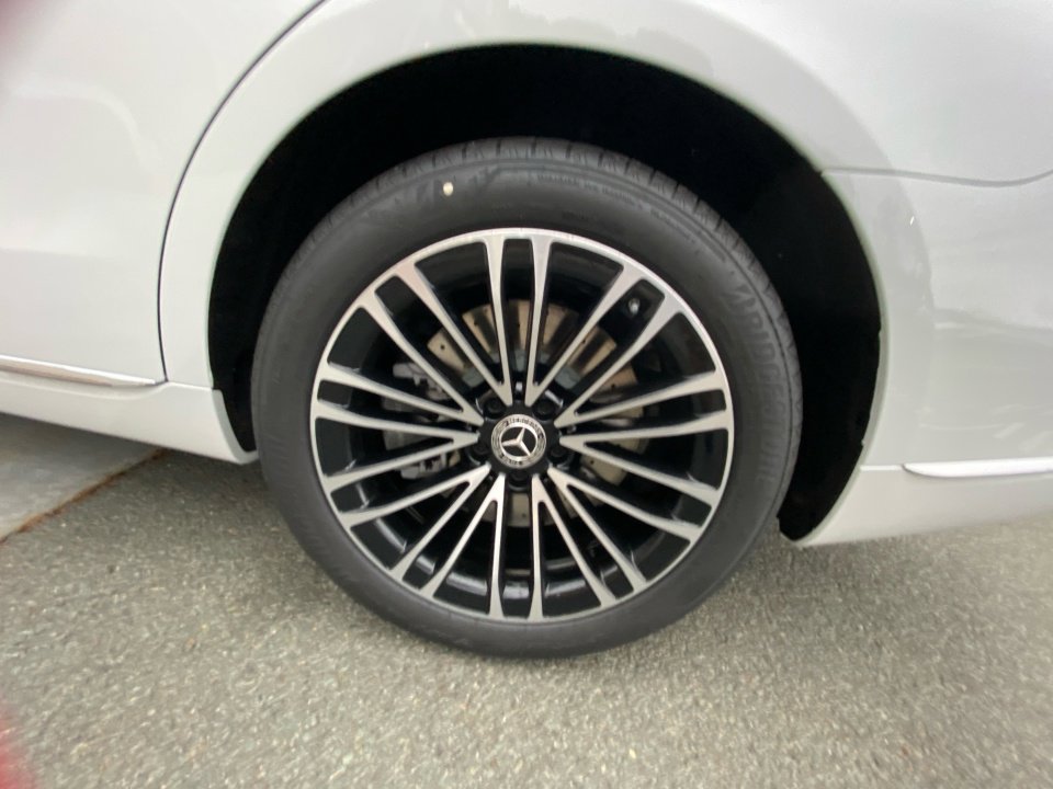 New 2026 Mercedes-Benz S 580 4MATIC Sedan image 22
