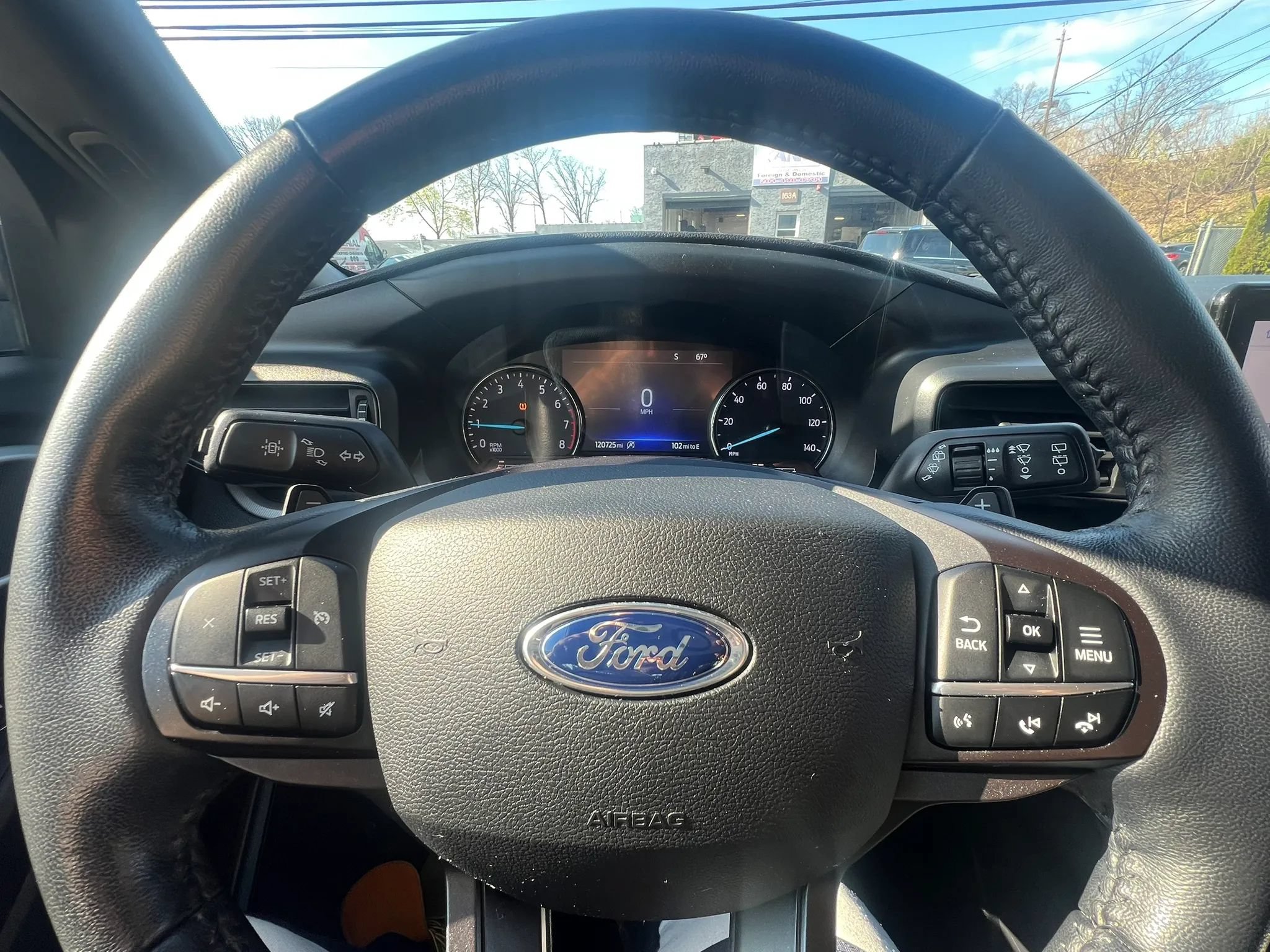 Used 2020 Ford Explorer XLT AWD/4WD image 20