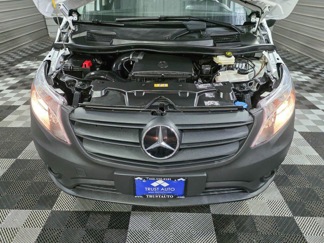 Used 2023 Mercedes-Benz Metris image 29