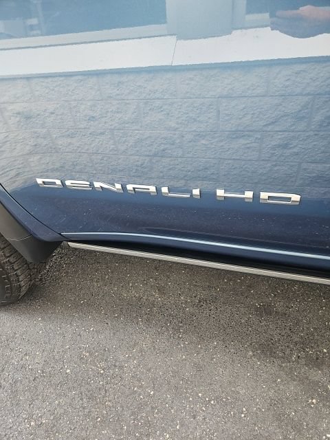 Used 2024 GMC Sierra 2500 Denali Ultimate AWD/4WD image 12