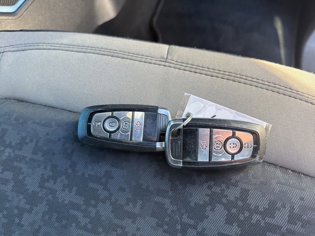 Used 2023 Ford Bronco Wildtrak image 9