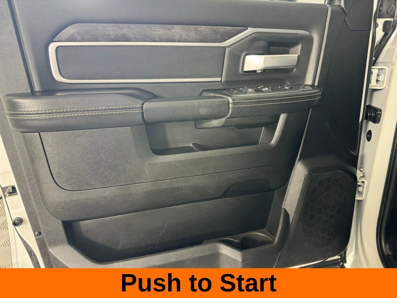 Used 2024 RAM 2500 Big Horn image 10