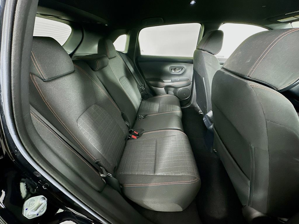 Used 2023 Honda HR-V Sport image 32