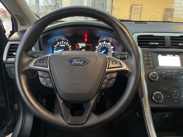 Used 2020 Ford Fusion S FWD image 19