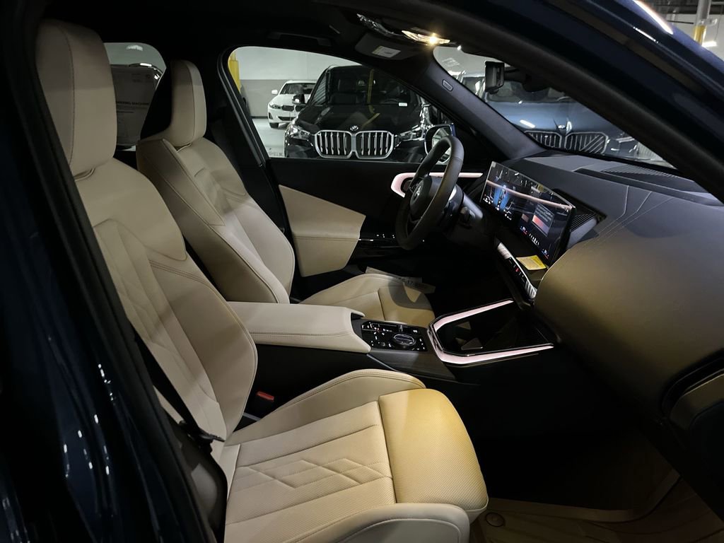 New 2026 BMW X3 xDrive30 w/ Convenience Package image 24