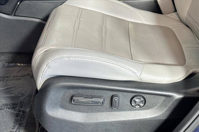 Used 2018 Honda CR-V Touring image 18